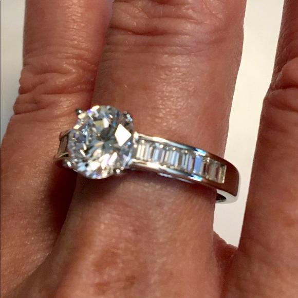 Gorgeous New Diamonique Solitaire Baguette ring❤️ - Picture 2 of 5
